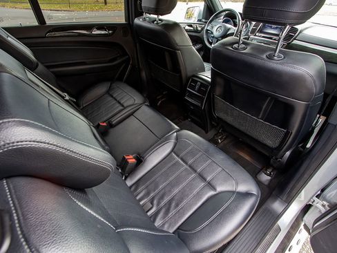 Used 2019 Mercedes-Benz GLS 450 4MATIC w/ Premium 1 Package image 25