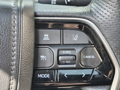 Used 2023 Toyota Tundra Limited w/ TRD Off-Road Package AWD/4WD image 21