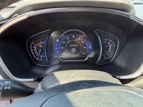 Used 2019 Hyundai Santa Fe AWD image 8