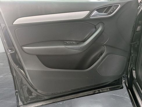 Used 2018 Audi Q3 2.0T Premium image 12