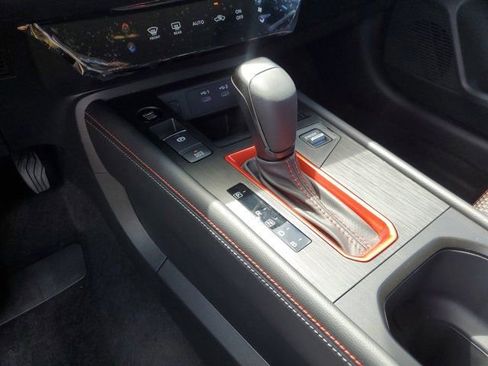 Certified 2026 Nissan Kicks SR FWD image 11