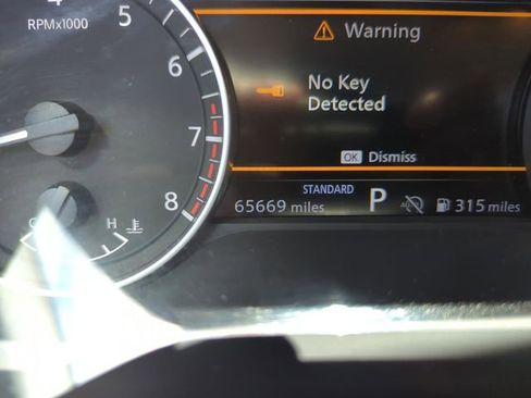Certified 2024 Nissan Pathfinder SV w/ SV Premium Package FWD image 43