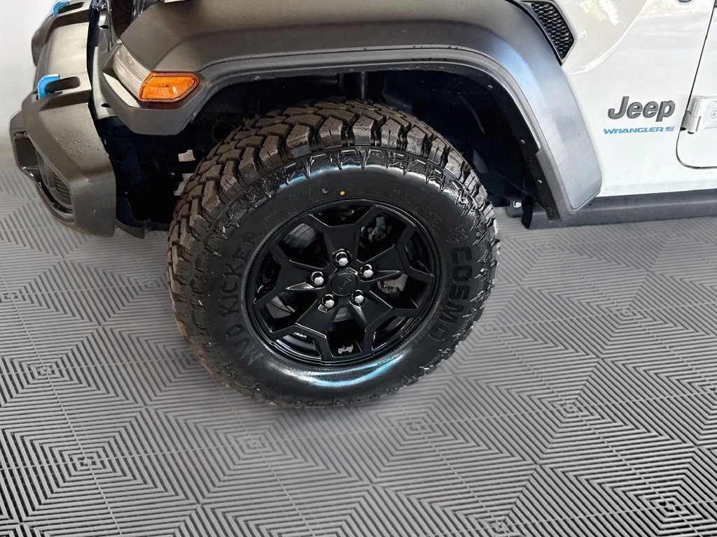 Certified 2023 Jeep Wrangler Unlimited AWD/4WD image 34