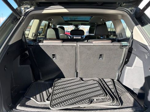 Used 2024 Volkswagen Atlas Peak Edition SEL image 25