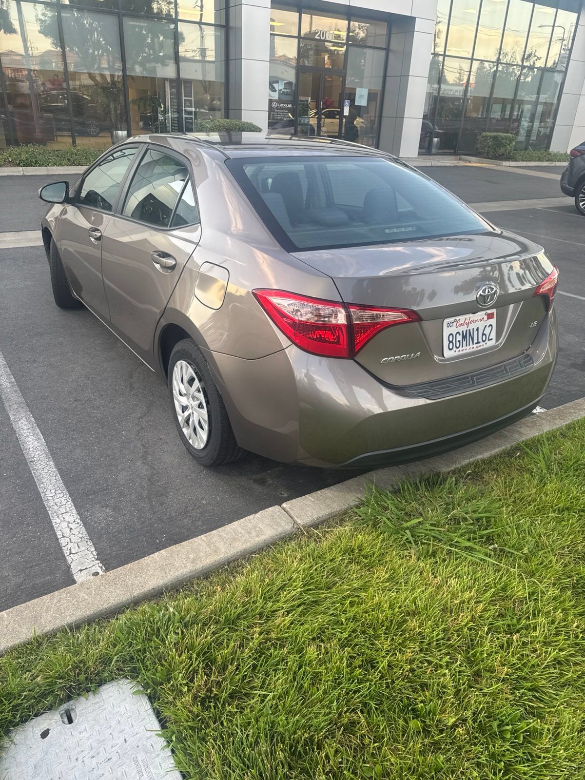 Used 2019 Toyota Corolla LE FWD image 14