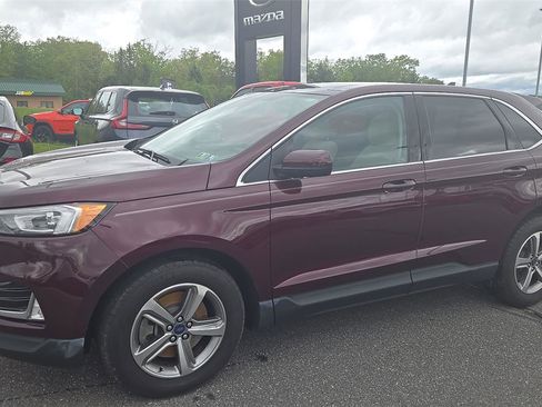 Used 2022 Ford Edge SEL w/ Convenience Package image 2