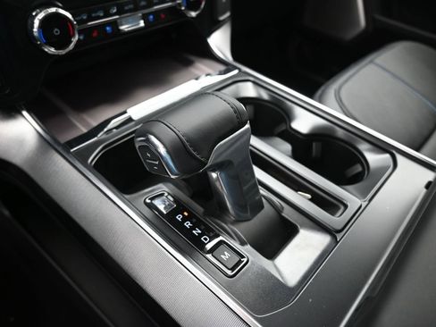 New 2025 Ford F150 Platinum w/ Equipment Group 702A High image 32