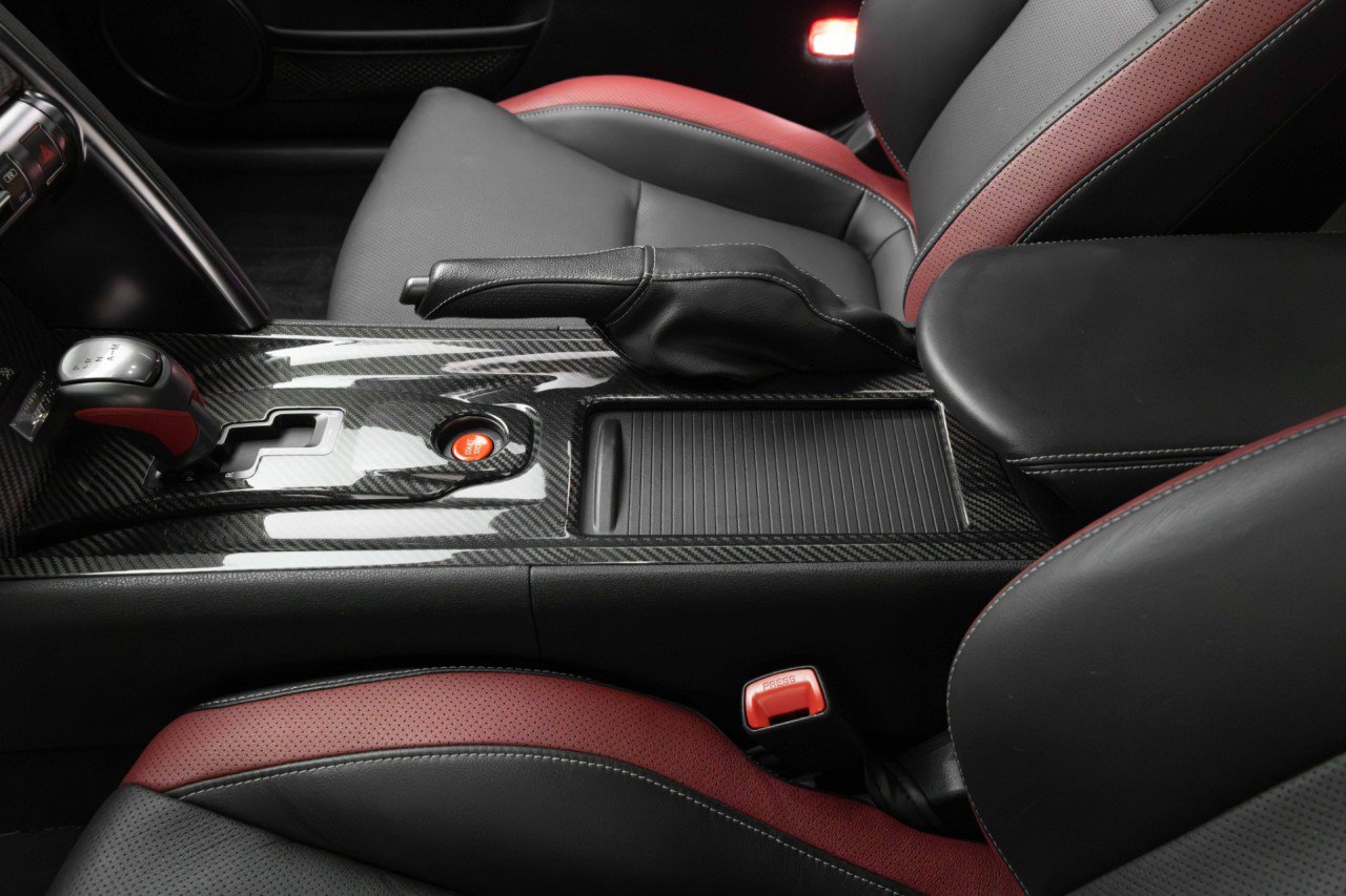 Used 2014 Nissan GT-R Black Edition AWD/4WD image 28