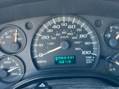 Used 2003 Chevrolet Express 3500 image 8