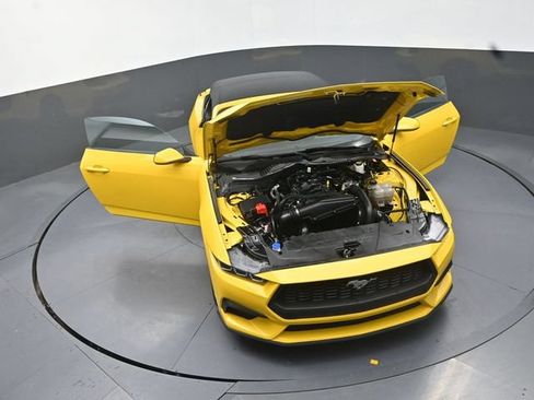 Used 2024 Ford Mustang Premium RWD image 30