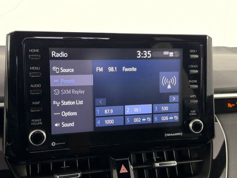 Used 2022 Toyota Corolla SE image 24