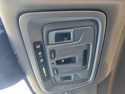Used 2024 Chevrolet Silverado 1500 LT Trail Boss w/ Convenience Package II image 27