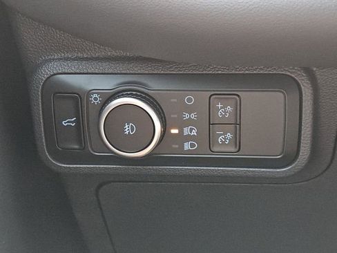 New 2026 Ford Explorer Active w/ Active Comfort Package image 17