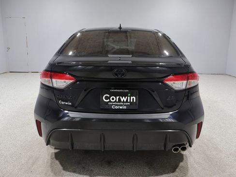 Certified 2024 Toyota Corolla SE FWD image 4