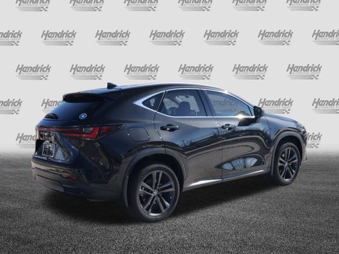 Used 2025 Lexus NX 450h+ AWD w/ Luxury Package image 9