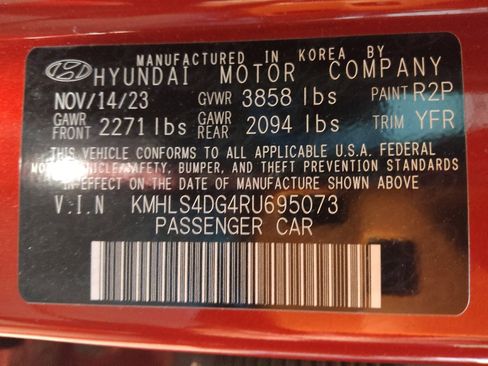 Used 2024 Hyundai Elantra SEL w/ Convenience Package FWD image 33