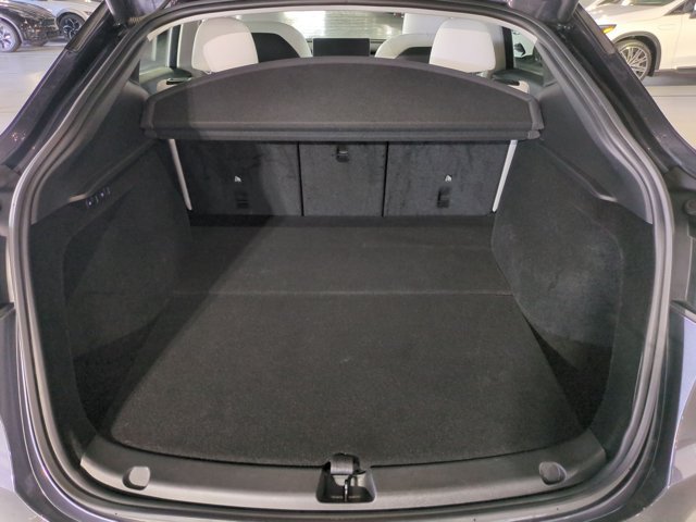 Used 2023 Tesla Model Y Long Range AWD/4WD image 6