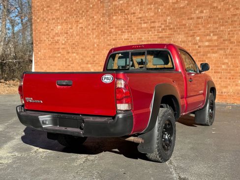 Used 2006 Toyota Tacoma 4x4 Regular Cab image 8