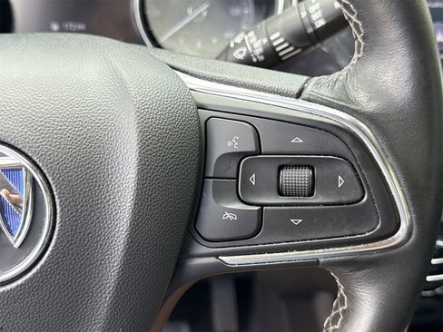 Used 2022 Buick Encore GX Select image 21