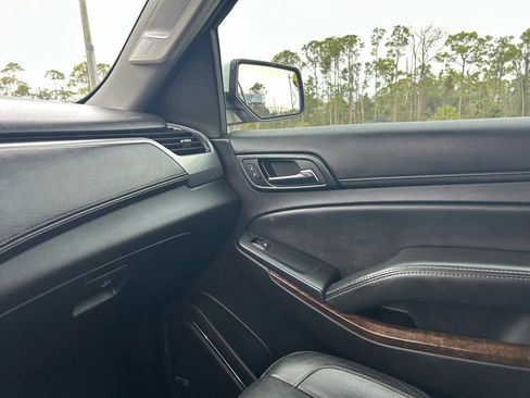 Used 2016 Chevrolet Tahoe LT w/ Luxury Package image 8