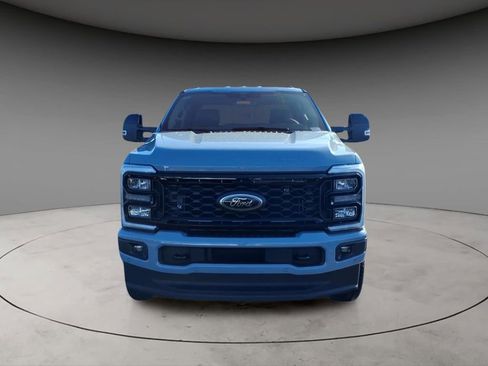 New 2026 Ford F250 Lariat w/ Black Appearance Package image 14