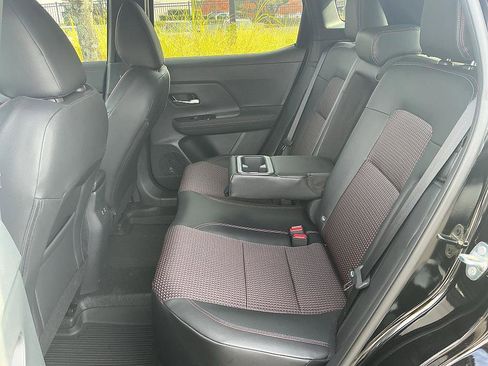 New 2025 Nissan Kicks SR image 24