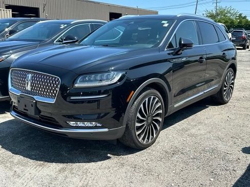 Used 2023 Lincoln Nautilus Black Label w/ Class II Trailer Tow Package AWD/4WD image 3