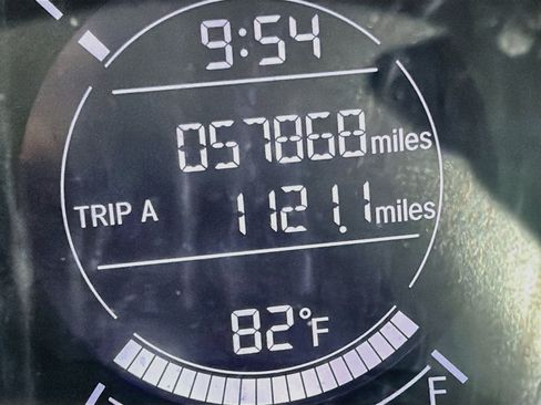 Used 2021 Honda HR-V LX image 37