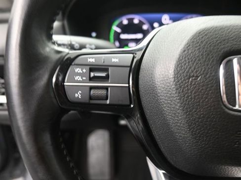 Used 2024 Honda Accord Touring image 28