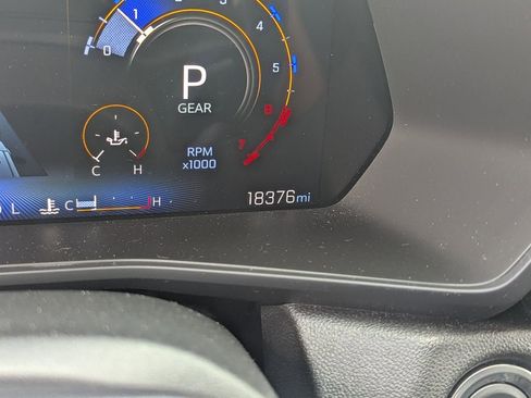 Used 2024 Chevrolet Colorado W/T w/ WT Convenience Package II image 28