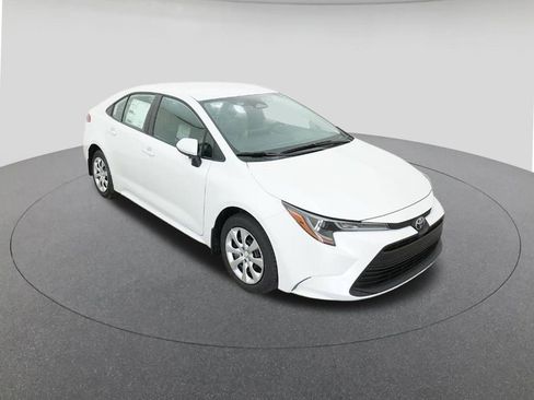 New 2026 Toyota Corolla LE image 13