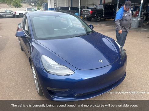 Used 2022 Tesla Model 3 image 3