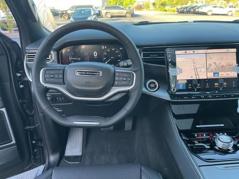 New 2026 Jeep Grand Wagoneer Limited AWD/4WD image 20
