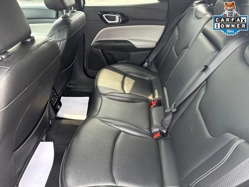 Used 2025 Jeep Compass Limited AWD/4WD image 36