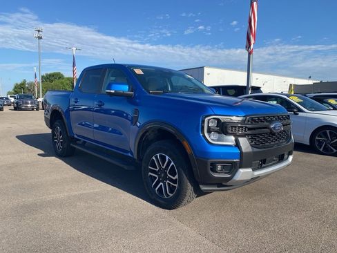 Used 2024 Ford Ranger Lariat w/ Advanced Towing Package AWD/4WD image 2