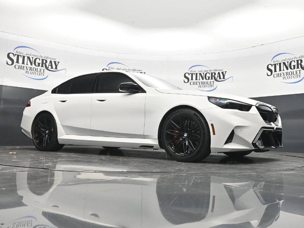 Used 2026 BMW M5 w/ Executive Package AWD/4WD image 26