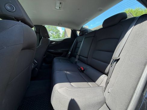 Used 2023 Chevrolet Malibu LT w/ Driver Confidence Package FWD image 19