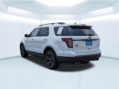Used 2014 Ford Explorer Sport w/ Equipment Group 401A AWD/4WD image 2