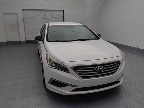 Used 2017 Hyundai Sonata SE image 14