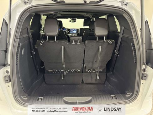 New 2026 Chrysler Pacifica Select w/ S Appearance Package image 14