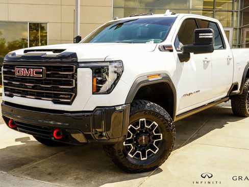 Used 2026 GMC Sierra 2500 AT4X AWD/4WD image 1