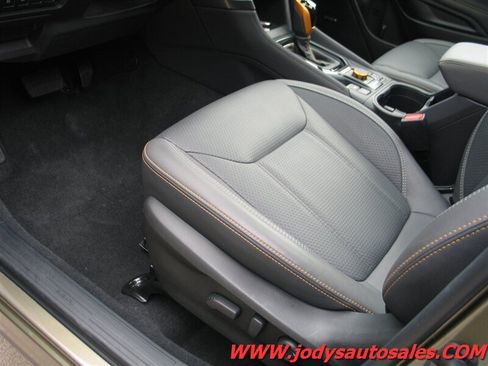 Used 2024 Subaru Forester Wilderness AWD/4WD image 4