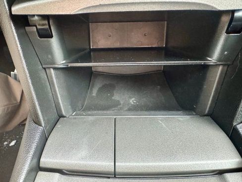 Used 2012 Honda Crosstour EX image 24