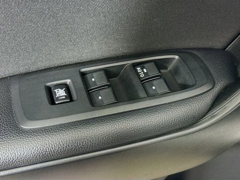 Used 2023 Ford Ranger XLT w/ Equipment Group 301A Mid AWD/4WD image 13