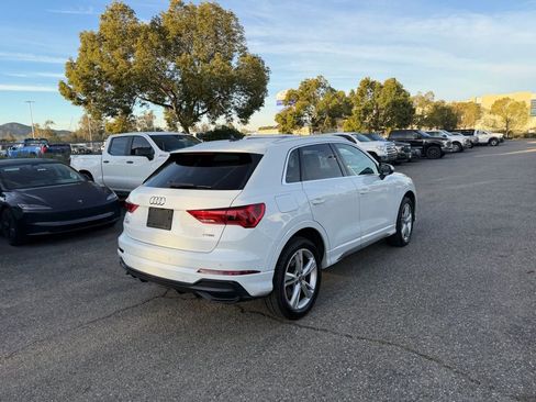 Used 2020 Audi Q3 2.0T Premium image 3