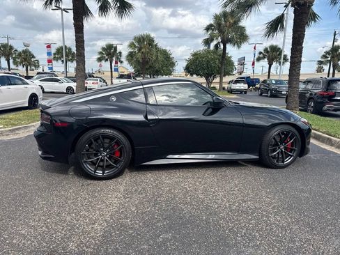 Used 2024 Nissan Z Performance w/ Floor Mat Package RWD image 6
