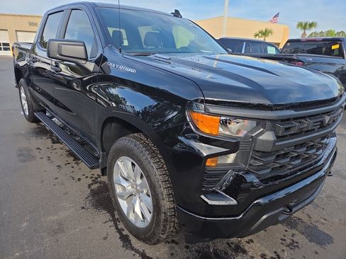 Used 2026 Chevrolet Silverado 1500 Custom image 8