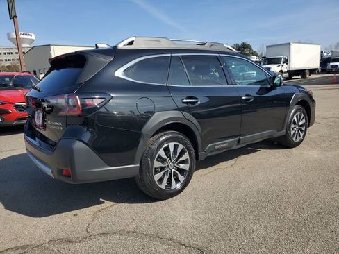 Used 2023 Subaru Outback Touring XT image 6