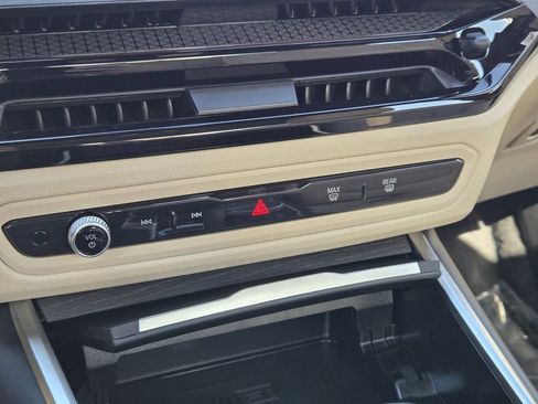 New 2026 BMW 330i xDrive Sedan w/ Premium Package image 22