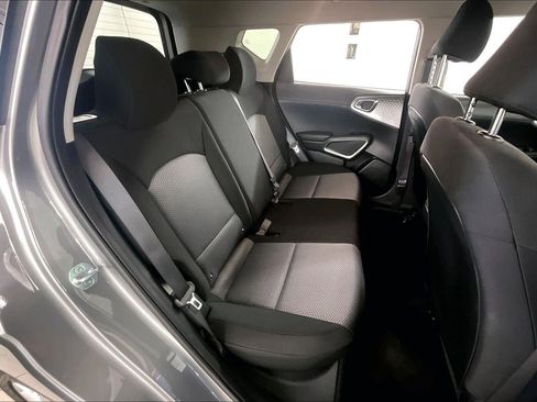 Used 2025 Kia Soul LX w/ LX Technology Package image 25